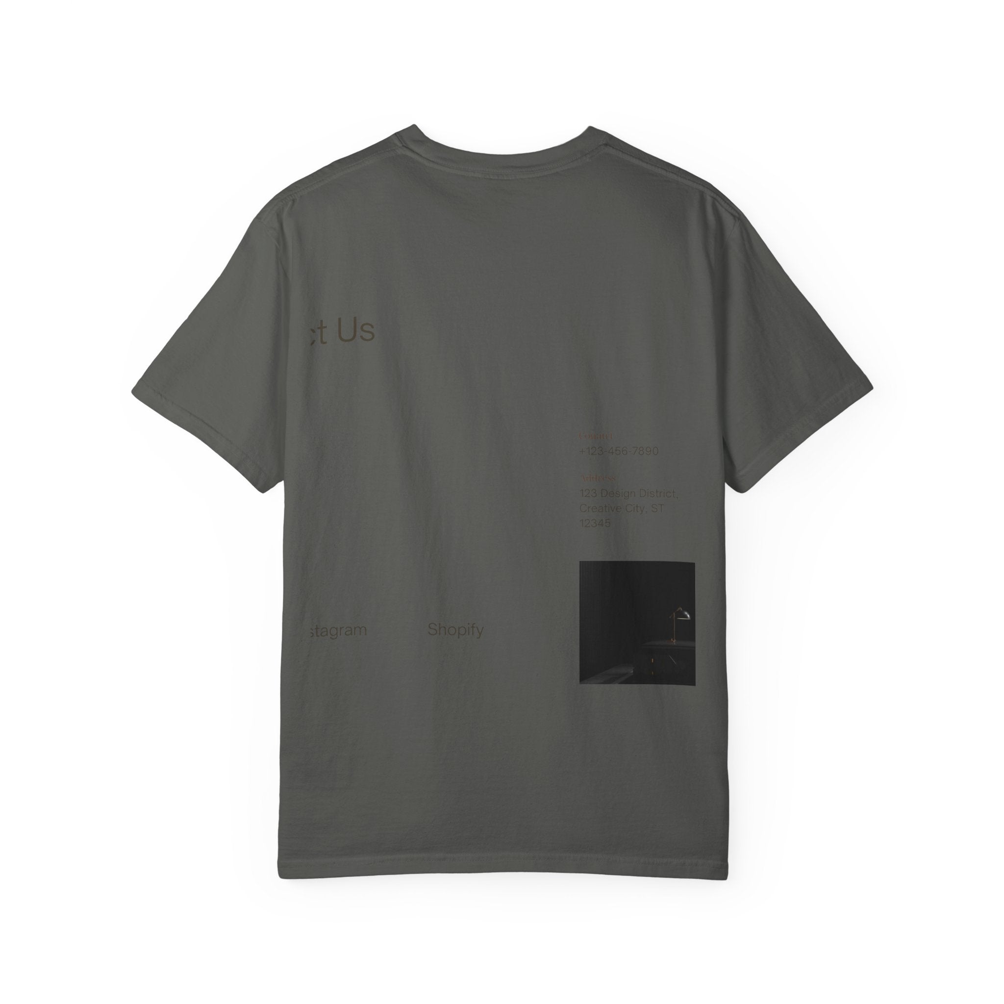 T-Shirt — Minimalist &