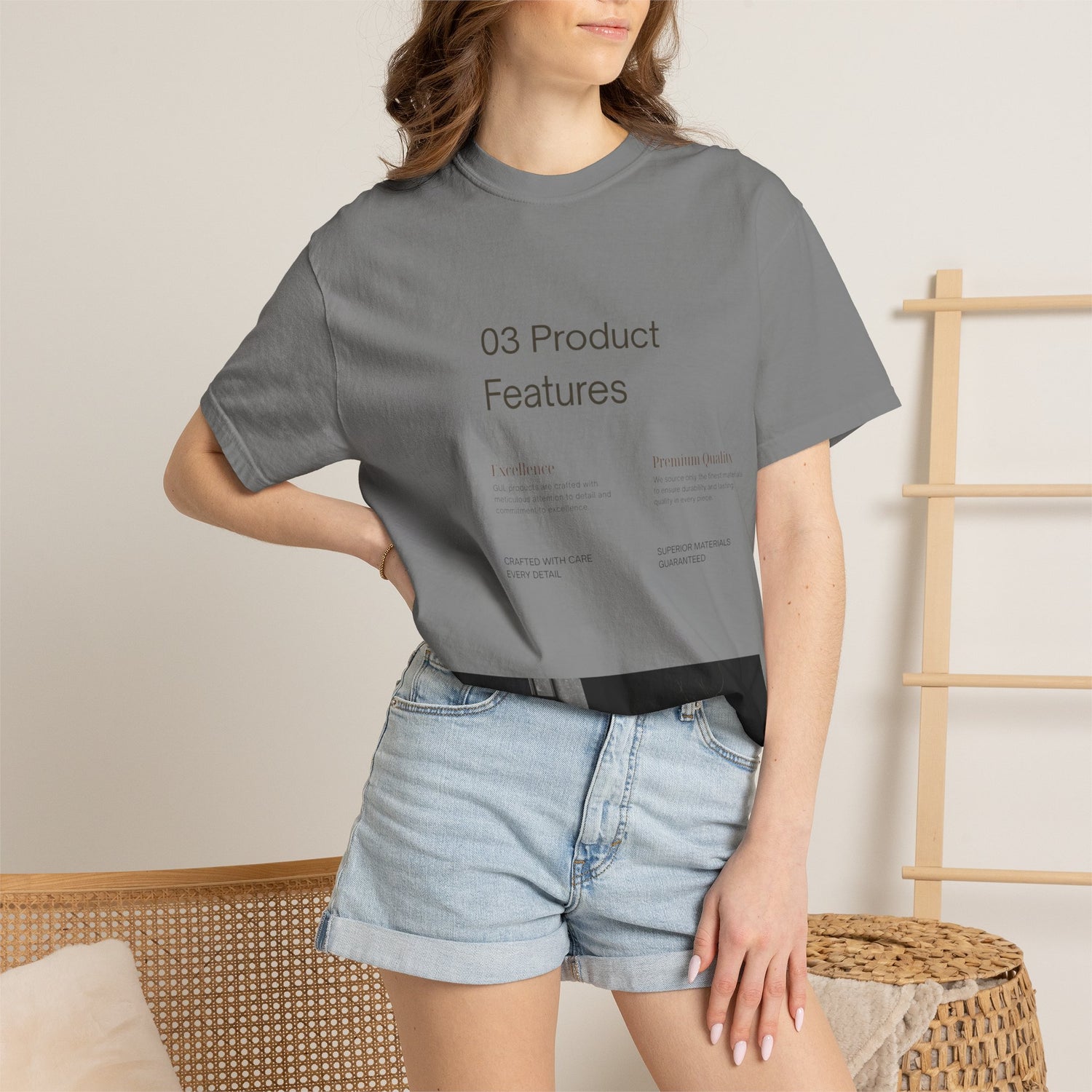 T-Shirt — Minimalist &