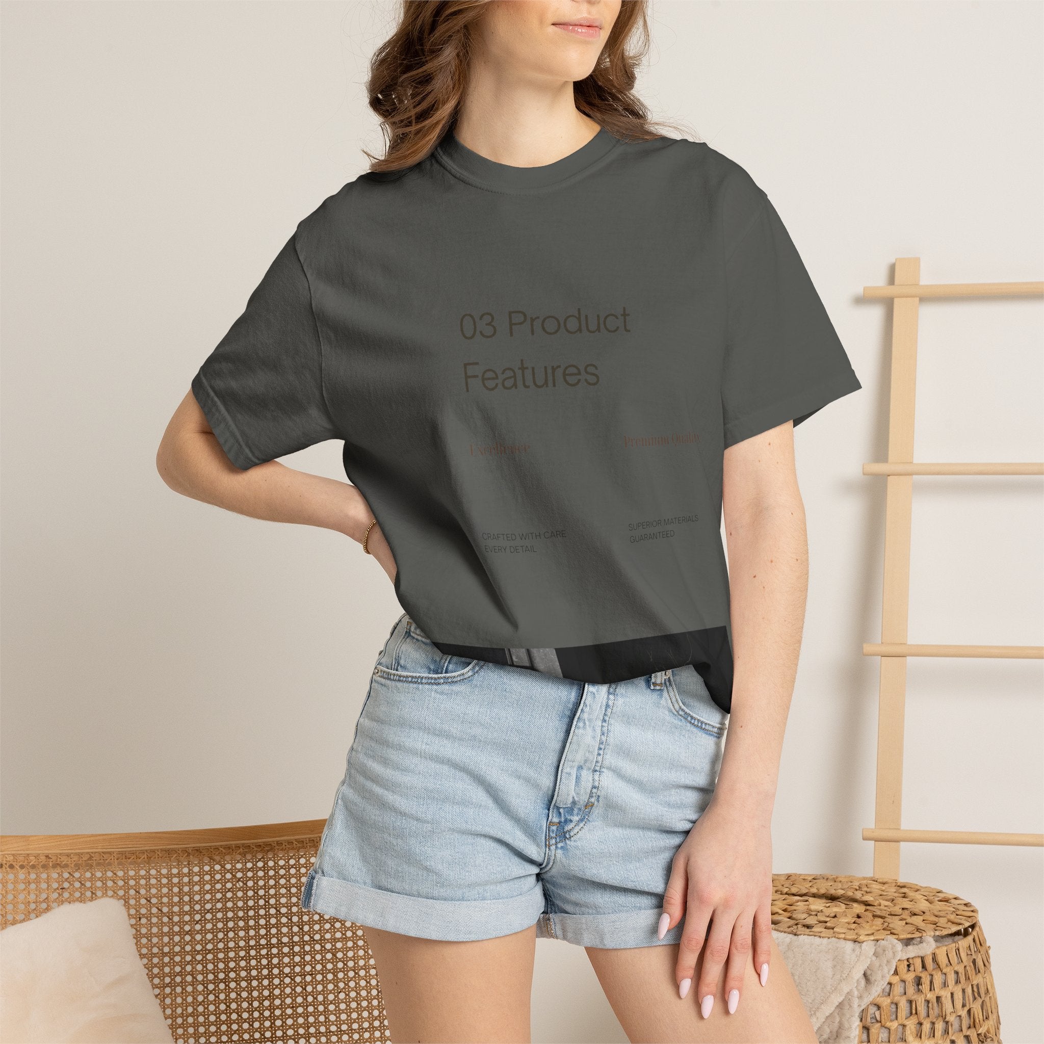 T-Shirt — Minimalist &