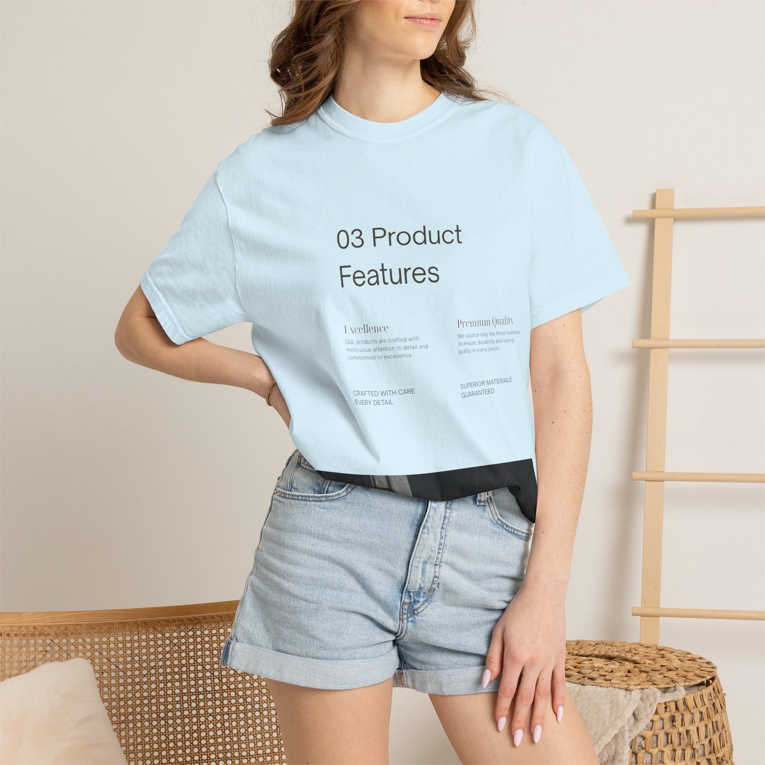 T-Shirt — Minimalist &